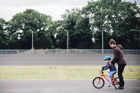 Leren fietsen voor kinderen: 5 praktische